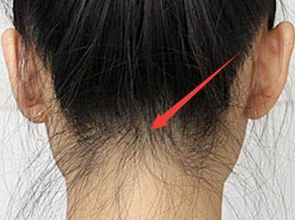 碎发多的女生可以怎么整理碎发,一招教你搞定碎发大人小孩都能用