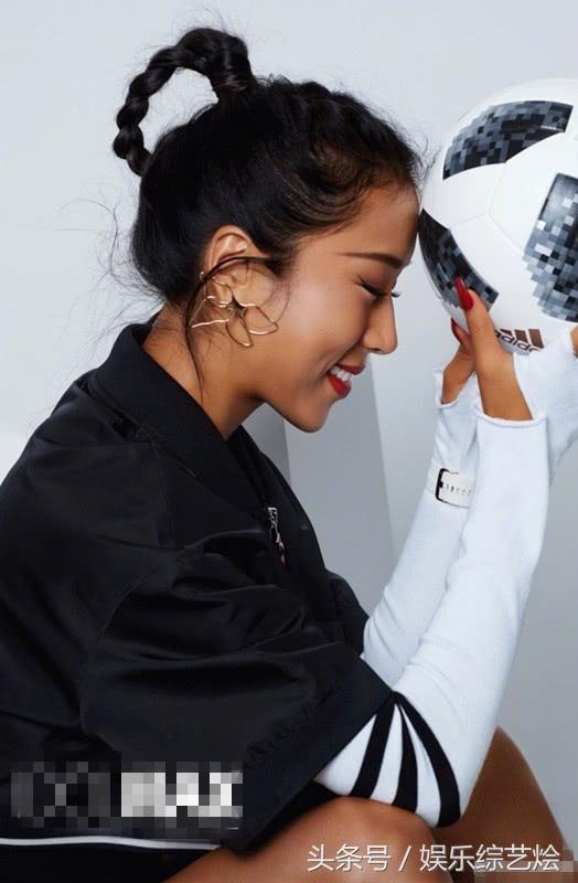 吉克隽逸惊艳写真视频,吉克隽逸长腿写真