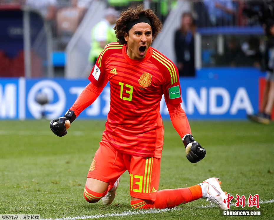 世界杯清洗球衣,世界杯球员的洗剪吹