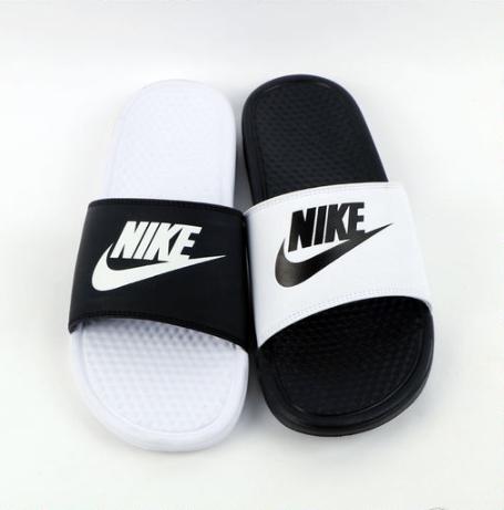 最火十款拖鞋,公认脚感最好的10双拖鞋