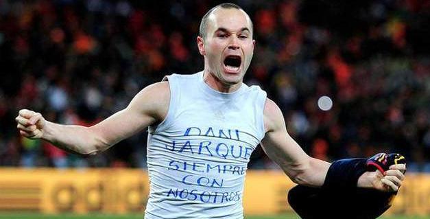 盘点世界杯十大感人瞬间,世界杯最感动的瞬间