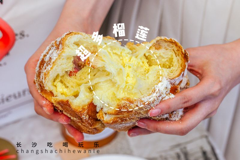 精致ins风空间，罗森尼娜在长沙IFS开了一家美到炸的品牌印象店