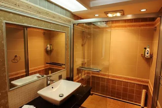 有一个地方,用镜头记录浪漫美景,一个见证幸福的东方爱情海!