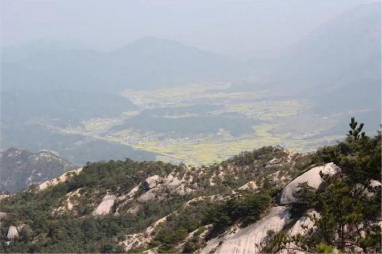 安徽自驾游小众景点,安徽旅游必去十大景点皖南古村落