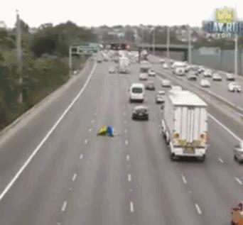 内马尔假摔2018年世界杯恶搞视频,世界杯内马尔假摔搞笑