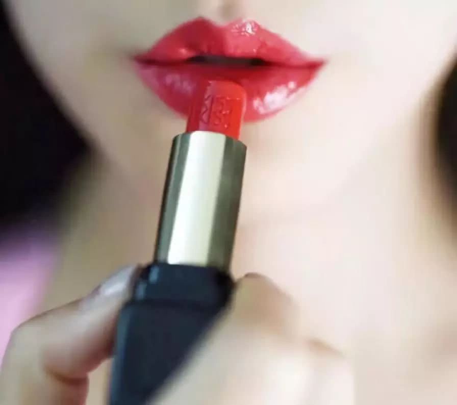 每个口红有不同的寓意口红控,每个口红都有它的独特颜色