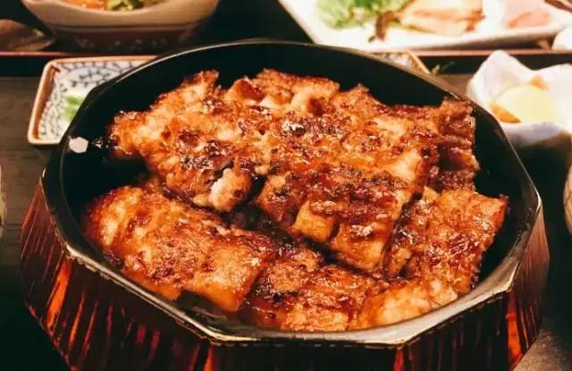 土用丑日,鳗鱼之日!3分技术,7分选材的鳗鱼饭,一口补足元气!