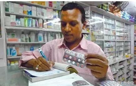 中国卖2万的救命药,印度卖200?《我不是药神》刷屏背后的那些事