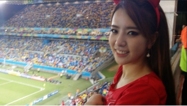 世界杯不光能看球，还能看到各国的美女，难怪男人都喜欢看球！