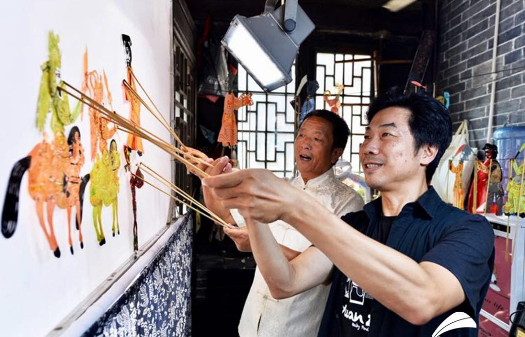 浙大这个男生居然沉迷用肚子说英语？还有不少可爱的小帮手