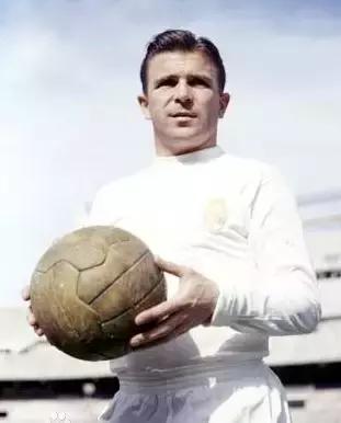 足球世界杯巨星有哪些,世界杯历史上最强大的足球队