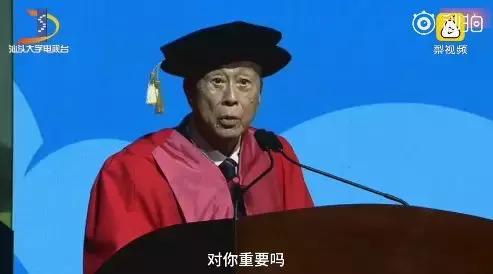 泪目学校演讲,泪目演讲的背后