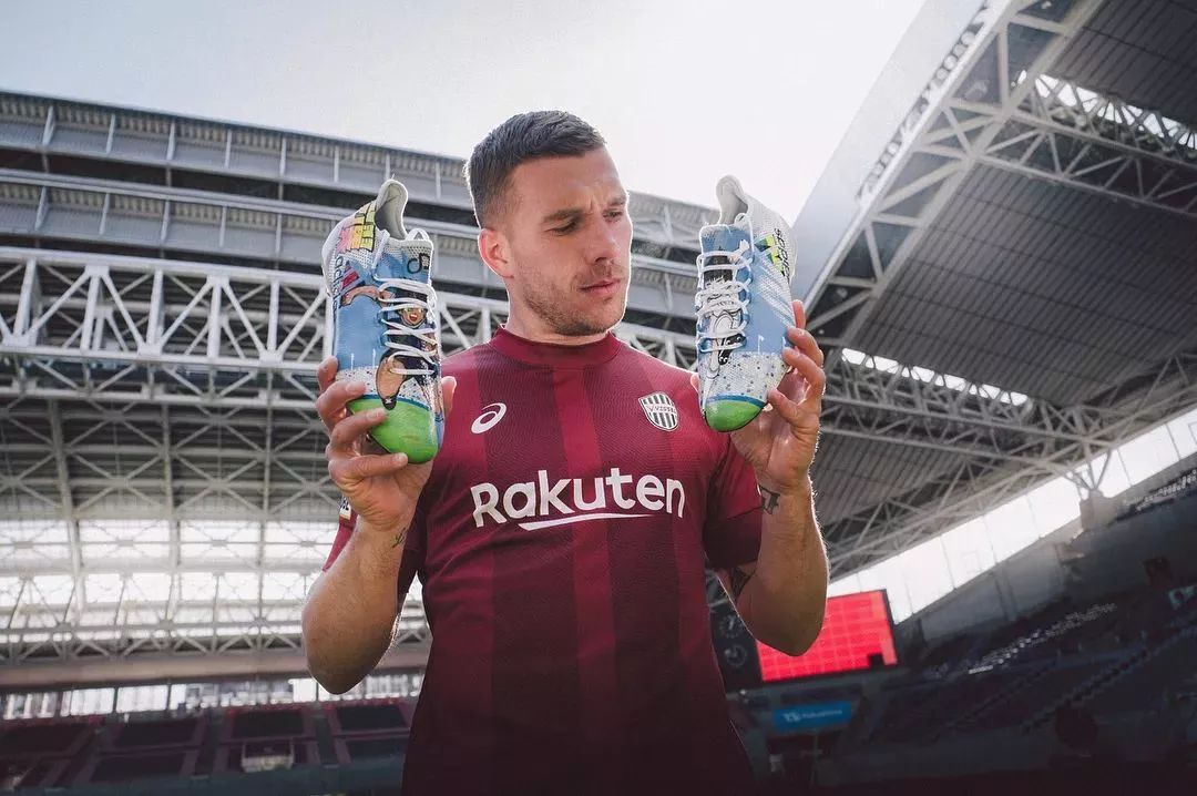 内马尔梅西谁更强,内马尔迷弟巨星们