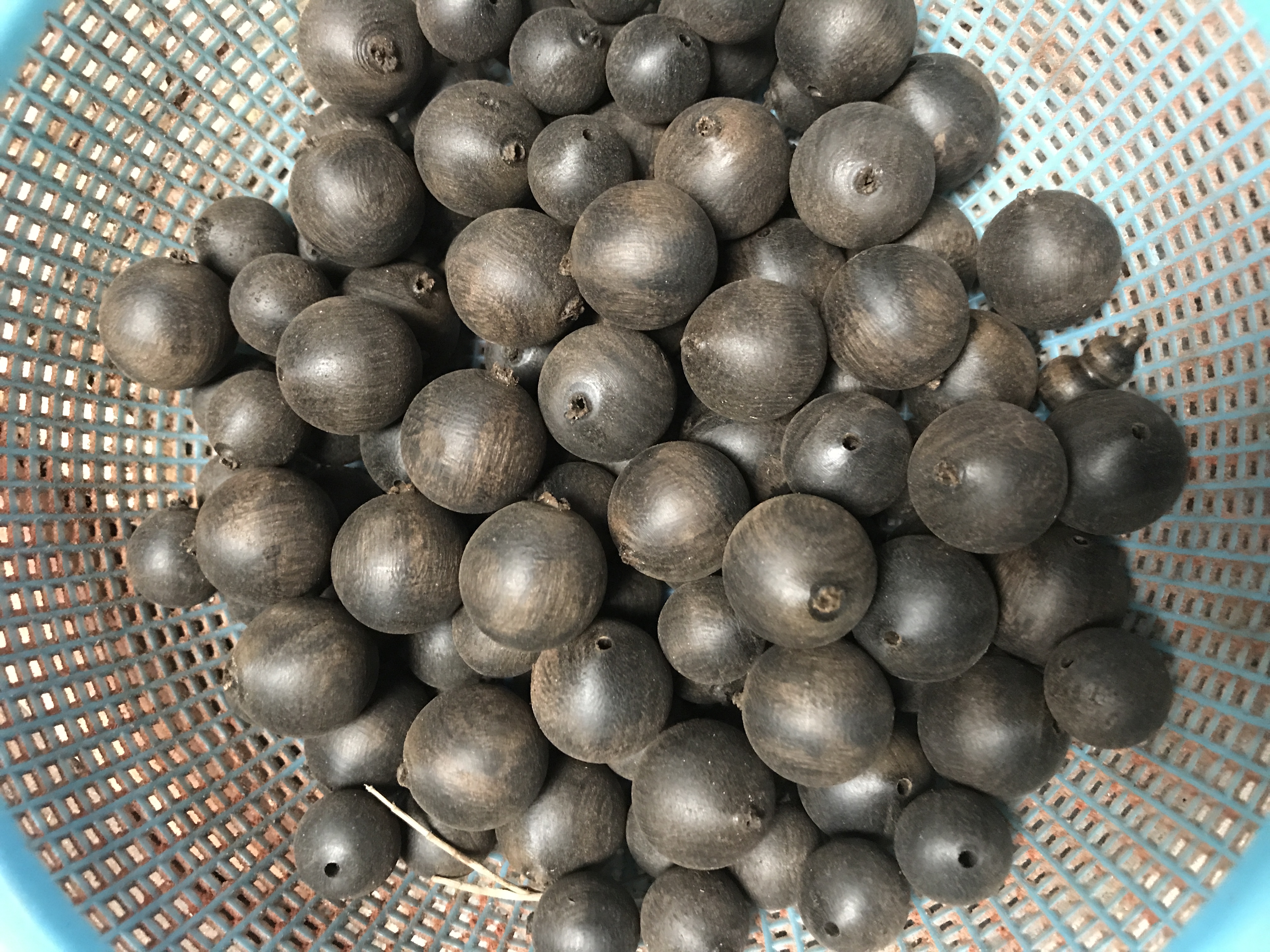 乌木佛珠手串怎么盘,手工金丝楠木佛珠手串图