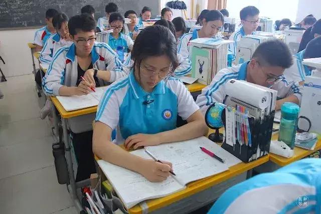 致青春中的美好时光,致青春最美好的时刻