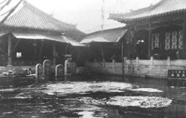 泉水歌唱,趵突泉文章老舍