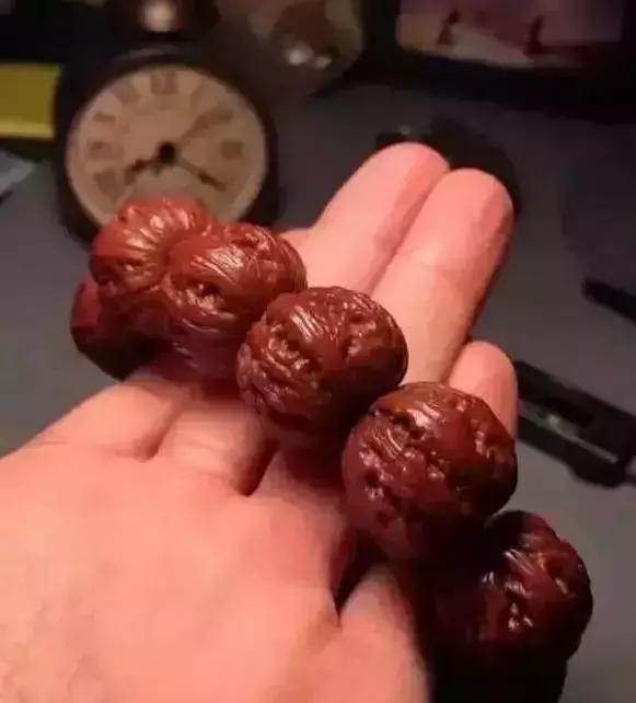 当文玩崛起的时候,文玩核桃下一个崩盘品种