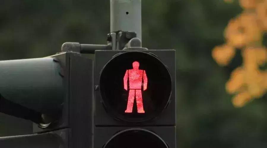 为朋友虚开发票500万元会怎么处罚,会计涉嫌虚开