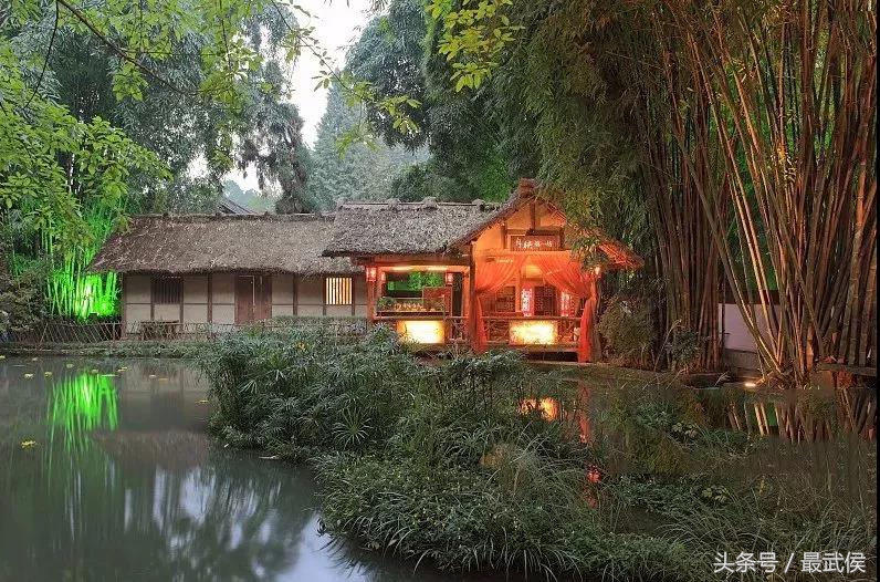 去成都上大学需要给孩子准备什么,去成都读大学有什么要注意的