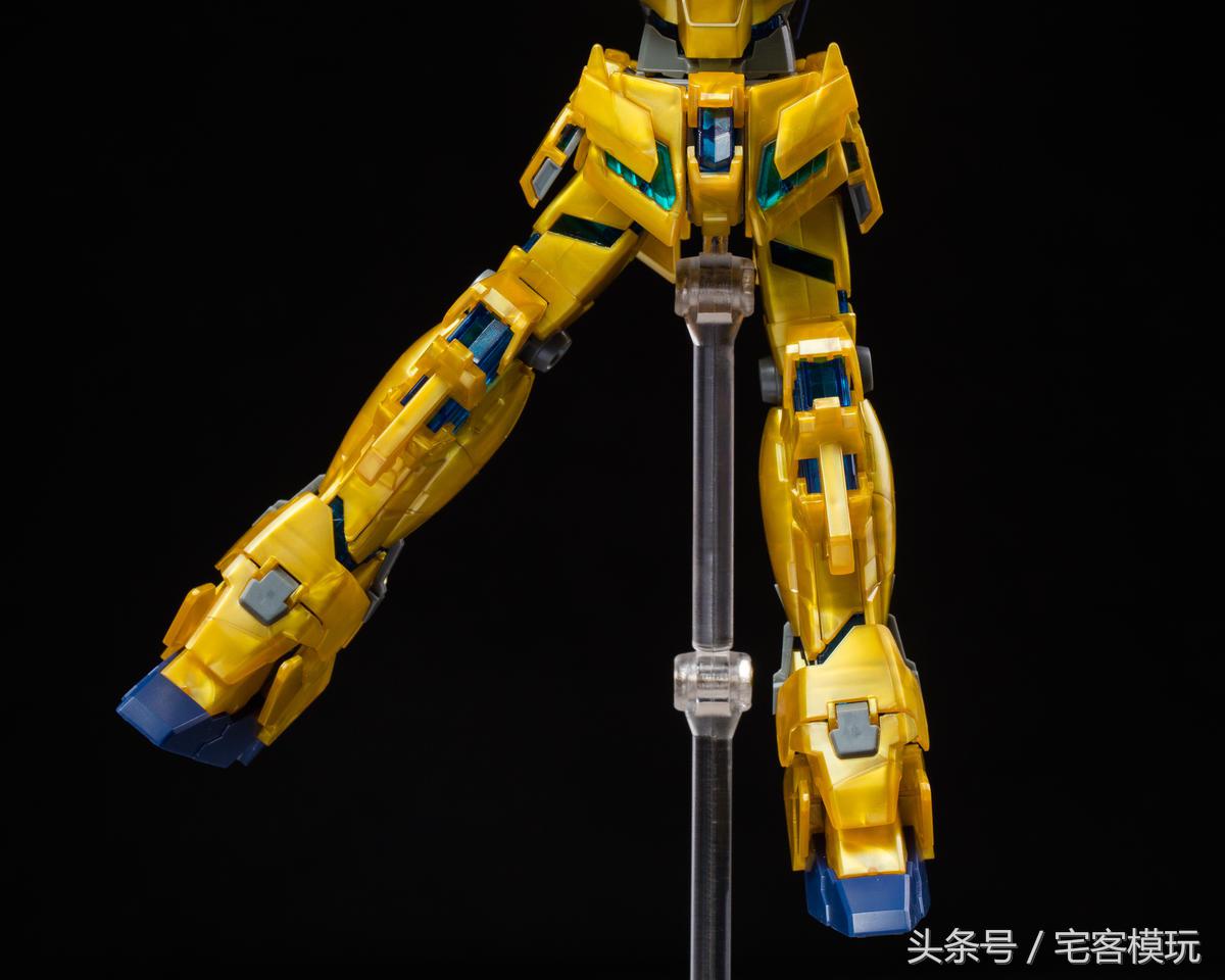 hguc213独角兽3号机,万代hg78高达