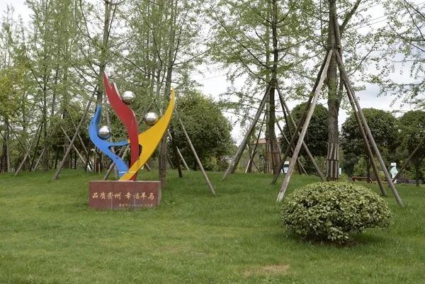 「翡翠之城」好消息！光华大道绿道投入使用，一路骑行到金马河喽！