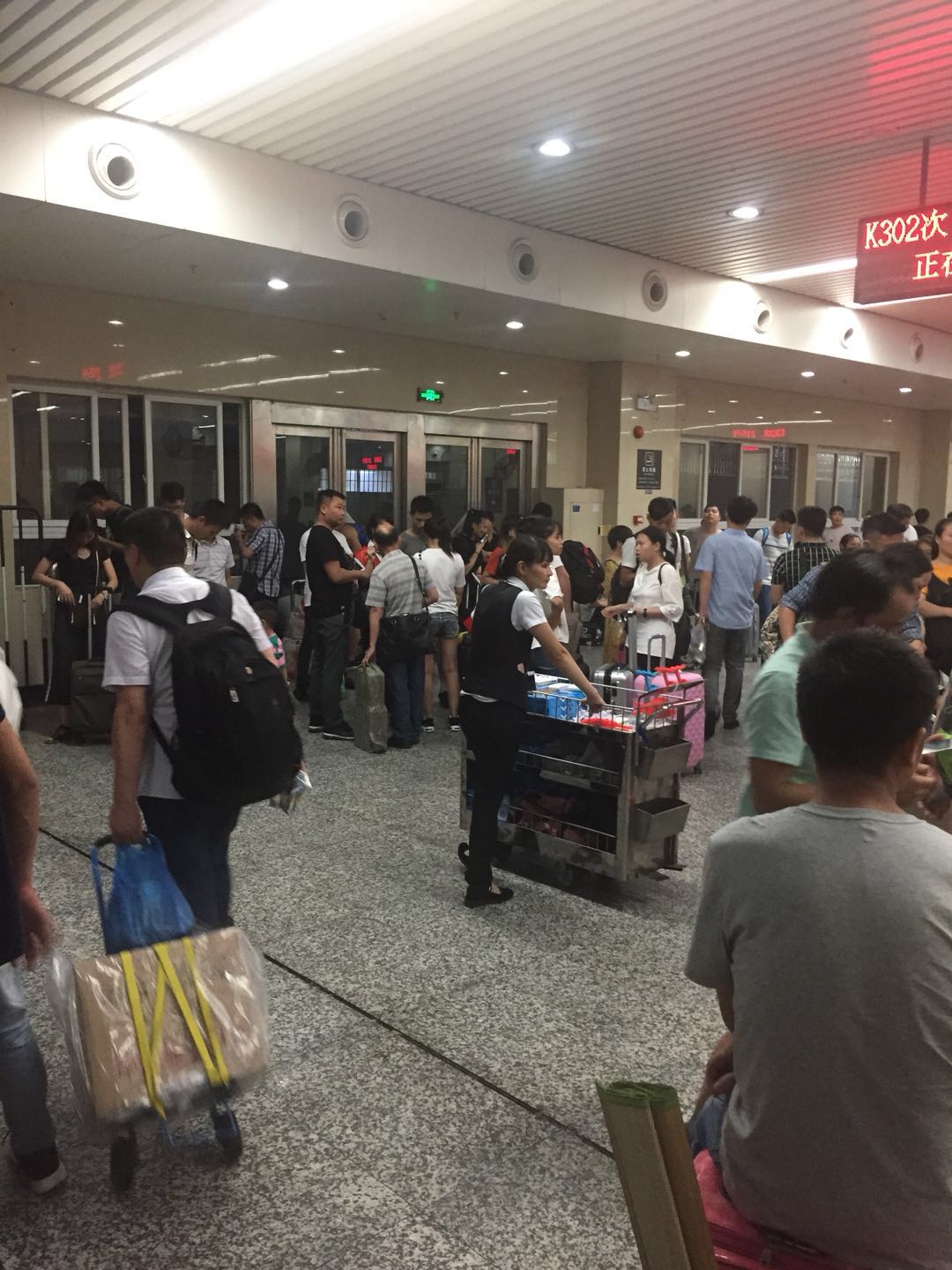 走遍各地车站,走遍全国还是广州好