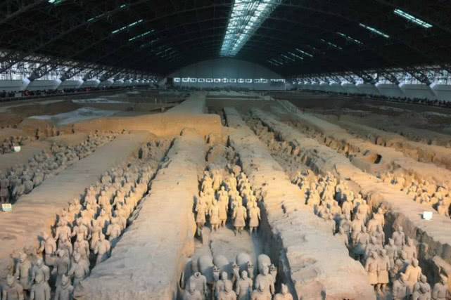 一件被明令禁止出国展览的兵马俑，专家看到该俑的脸也无法解释