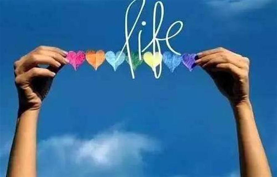 美图美文美情（周延锋）：幸福从来就有多种姿态