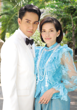 花环夫人的传奇故事,花环夫人两大家族