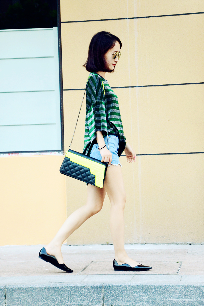 「Dyan迪扬」街拍搭配气场不能输夏日外出怎能少防晒