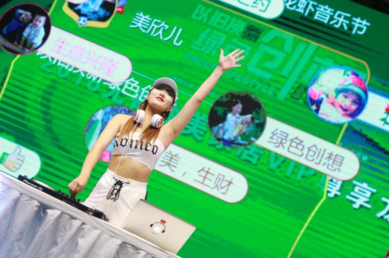 曲美家居启动第8季大型绿色活动,曲美家居以旧换新第十季