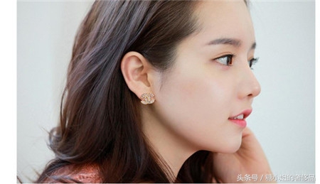 香奈儿耳环多少钱,香奈儿的耳环大概是什么价位