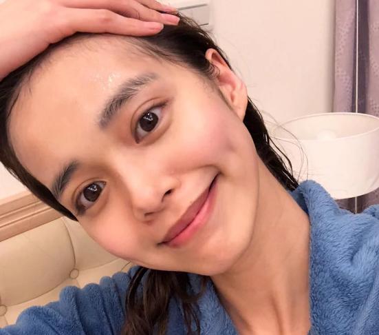 网红博主推荐美白方法,学生党天生皮肤黑最快美白办法