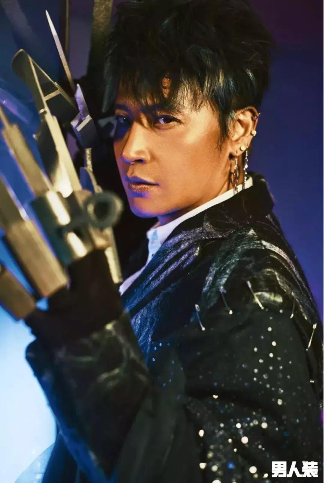 陈志朋18岁到50岁的变化,陈志朋年轻的时候