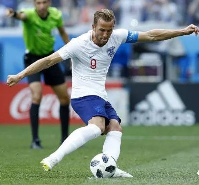 谁将是下一个足球明星,谁是下一个罗德里格斯