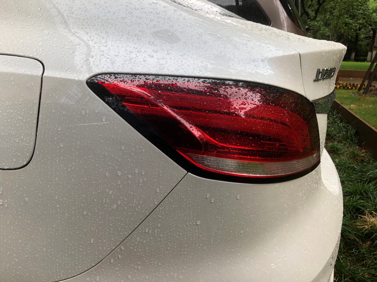 开了两年的名爵3,3万多新款名爵3