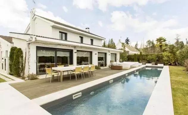 梅西c罗欧冠别墅,梅西内马尔c罗豪宅