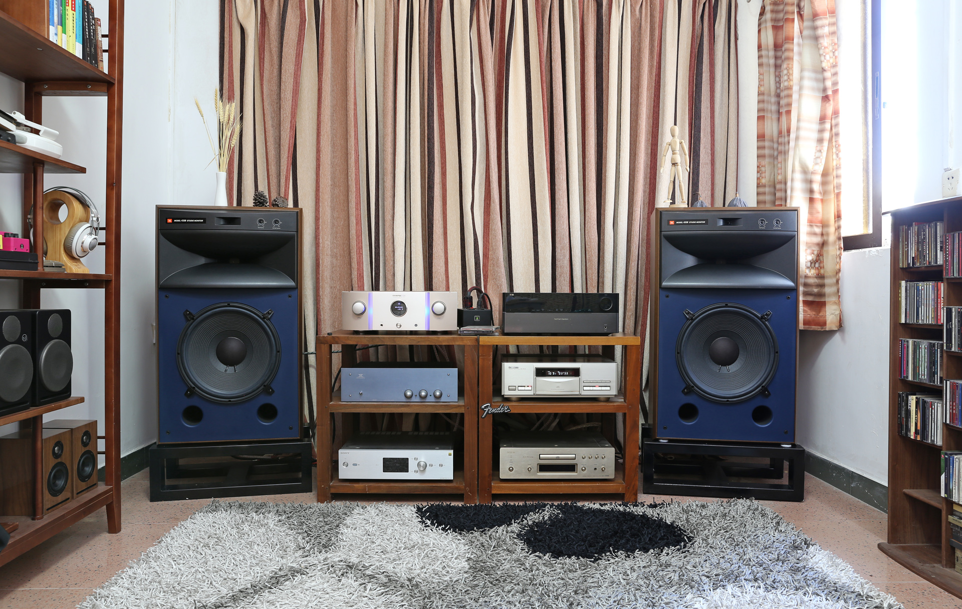 推荐一台万元以下的hifi功放,马兰士pm8006与马兰士pm10区别