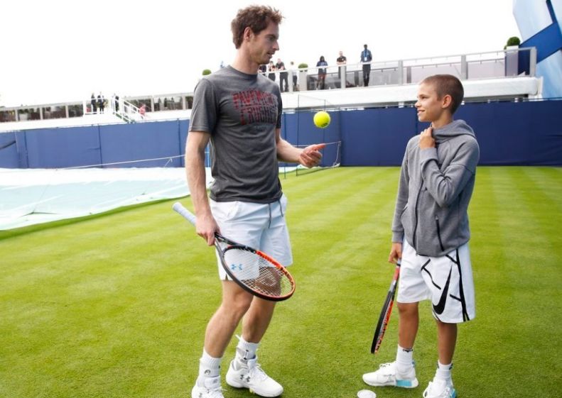 罗密欧打篮球,罗密欧贝克汉姆任意球