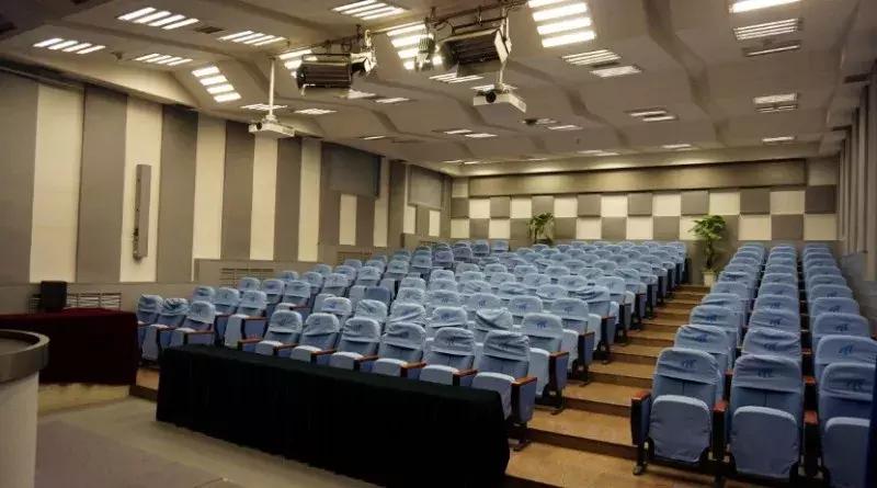 从宁浩工作室到坏猴子影业，《药神》的今天不能没有他