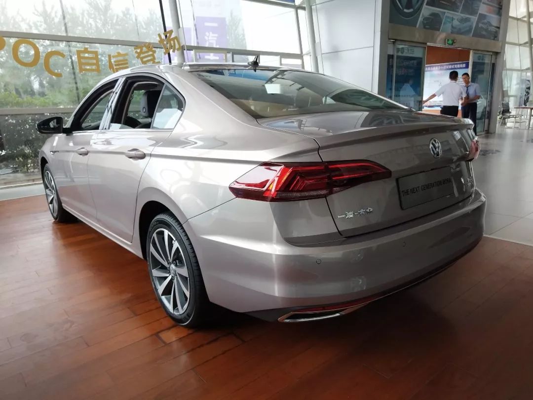 宝来1.4t和速腾1.4t选哪个,1.4t宝来和速腾哪个更值得购买