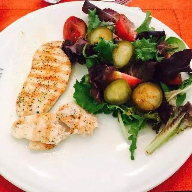 c罗从曼联的王子到老,c罗从小小罗到罗纳尔多