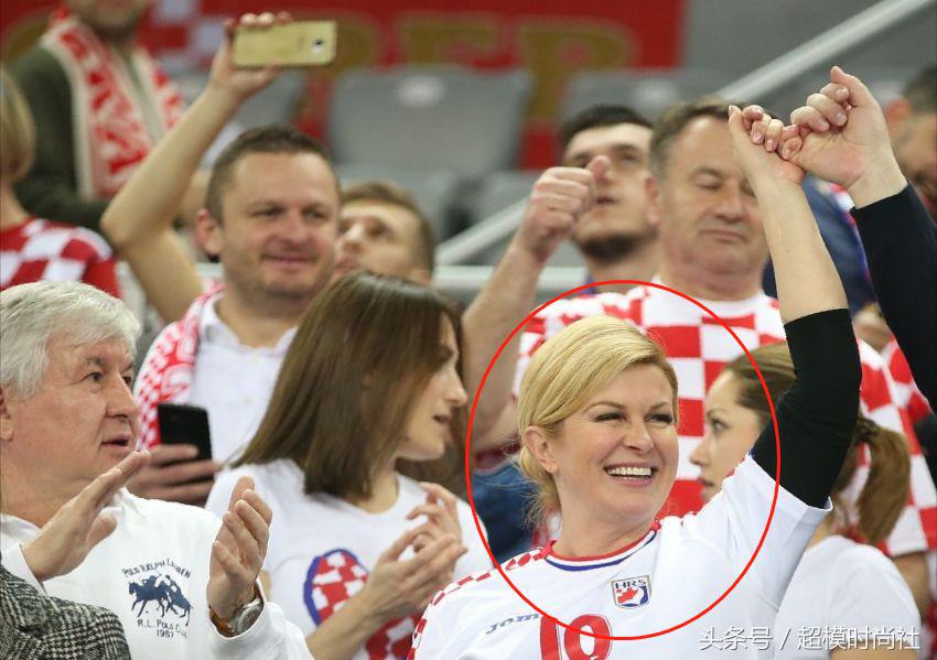 足球场上的感人瞬间苏巴西奇,苏巴西奇门将退役感人瞬间