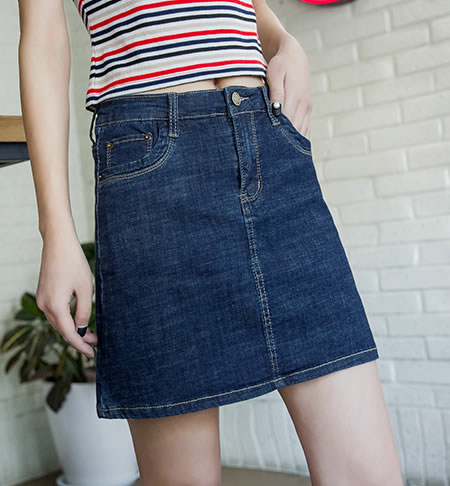 牛仔半身裙胖人怎么穿搭,牛仔半身裙胖人穿的显瘦的牛仔裤