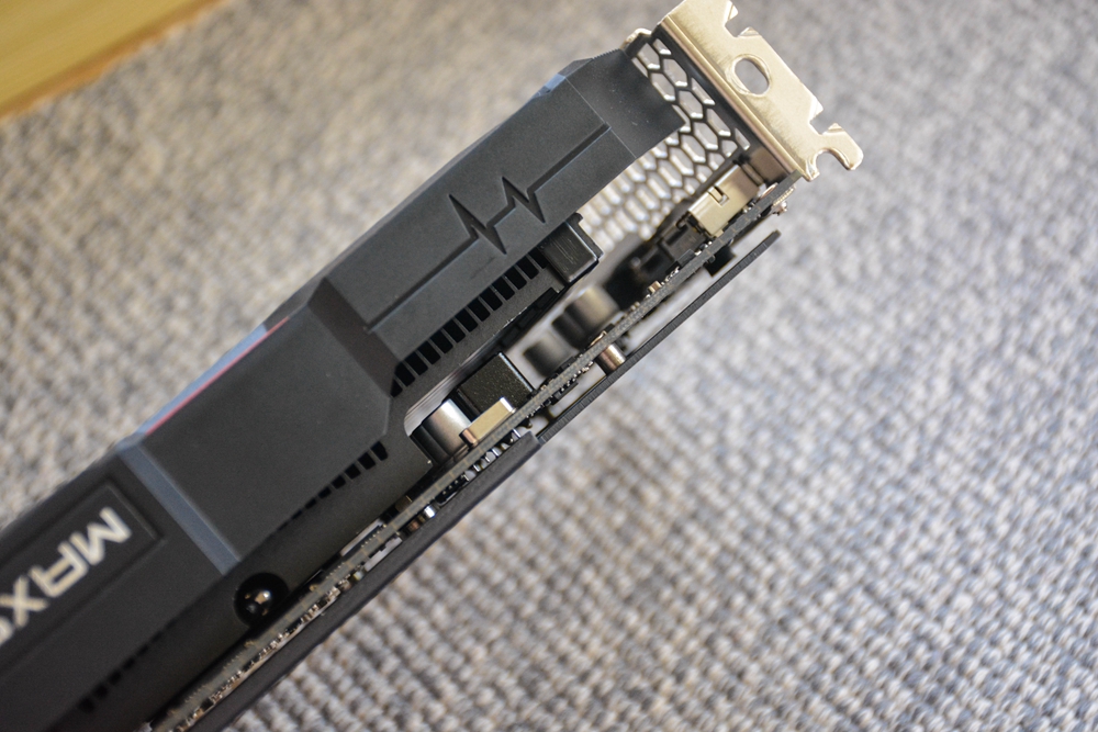 很强也很长，实测铭瑄1050在新老电脑上的表现