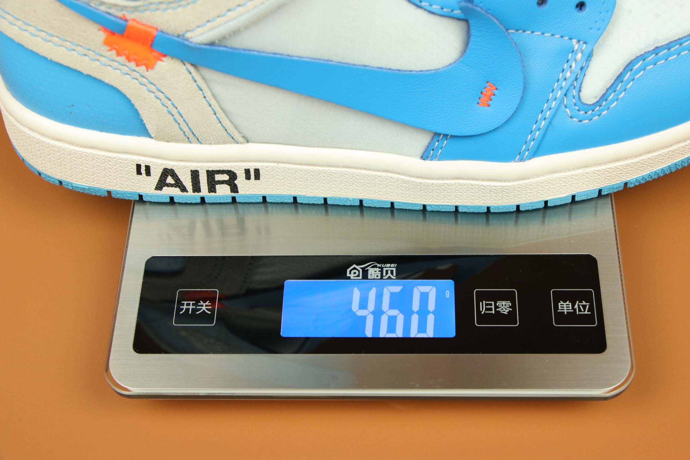 aj球鞋第一款,AJ1球鞋推荐