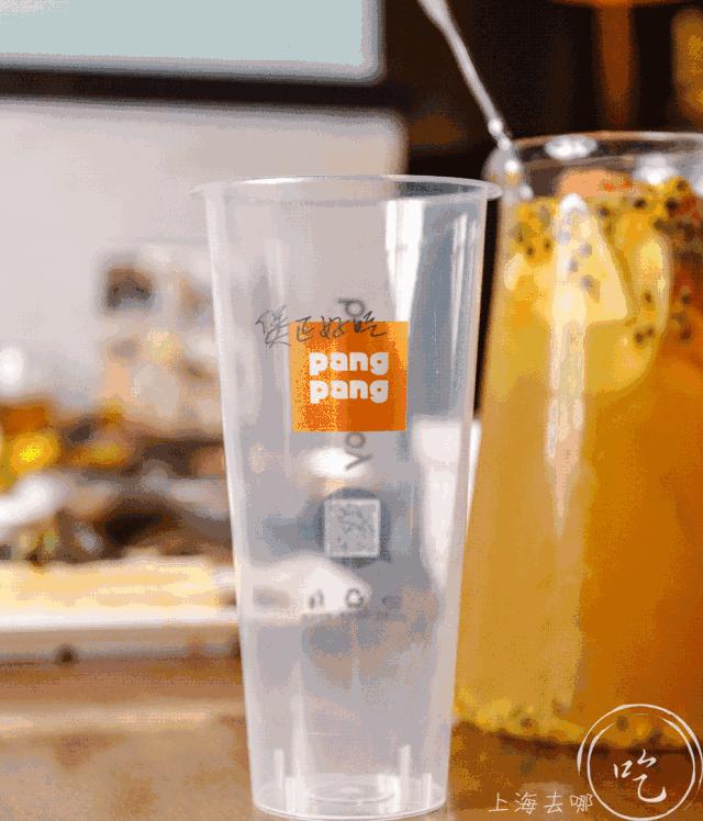 火了10年的俩胖纸！仅凭1道菜，每天卖出80000+份！