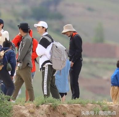 范丞丞离开舞台了吗,范丞丞解散舞台表演