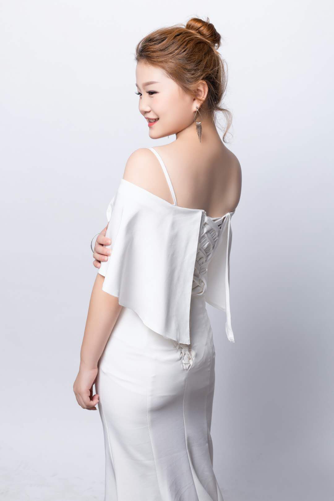 在校生成功实现月收入过万的梦想——麦果周蕾