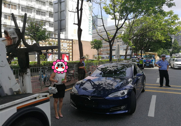 临时牌过期了上路谁开车扣谁的,临时牌上路会不会扣分